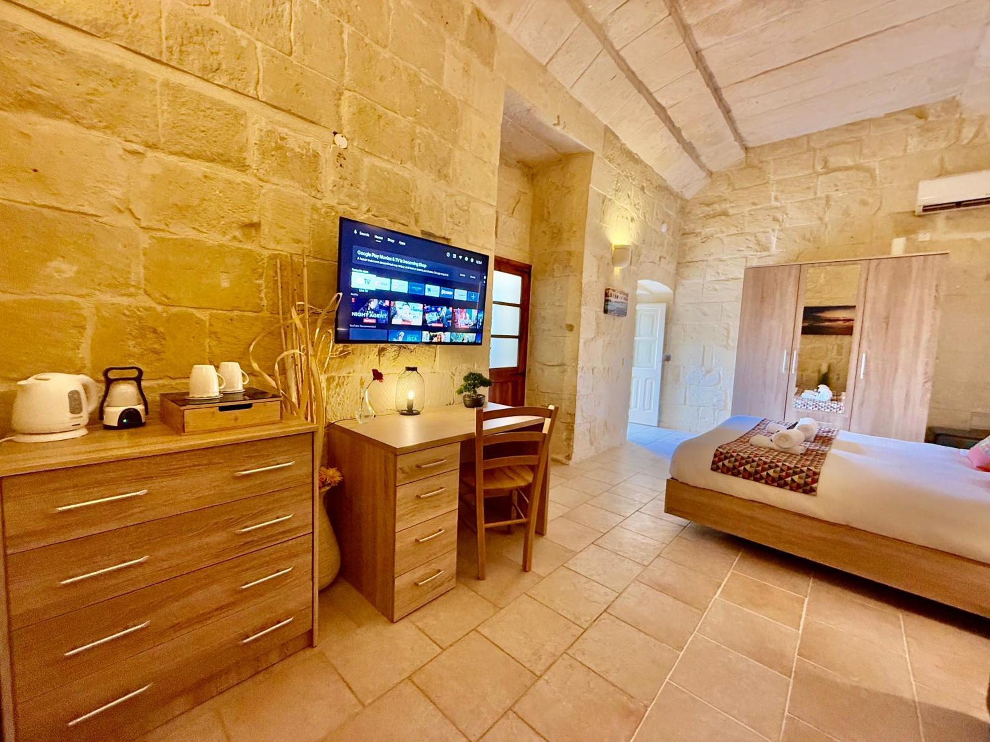 Ta' Matmura B&B Għarb Extérieur photo