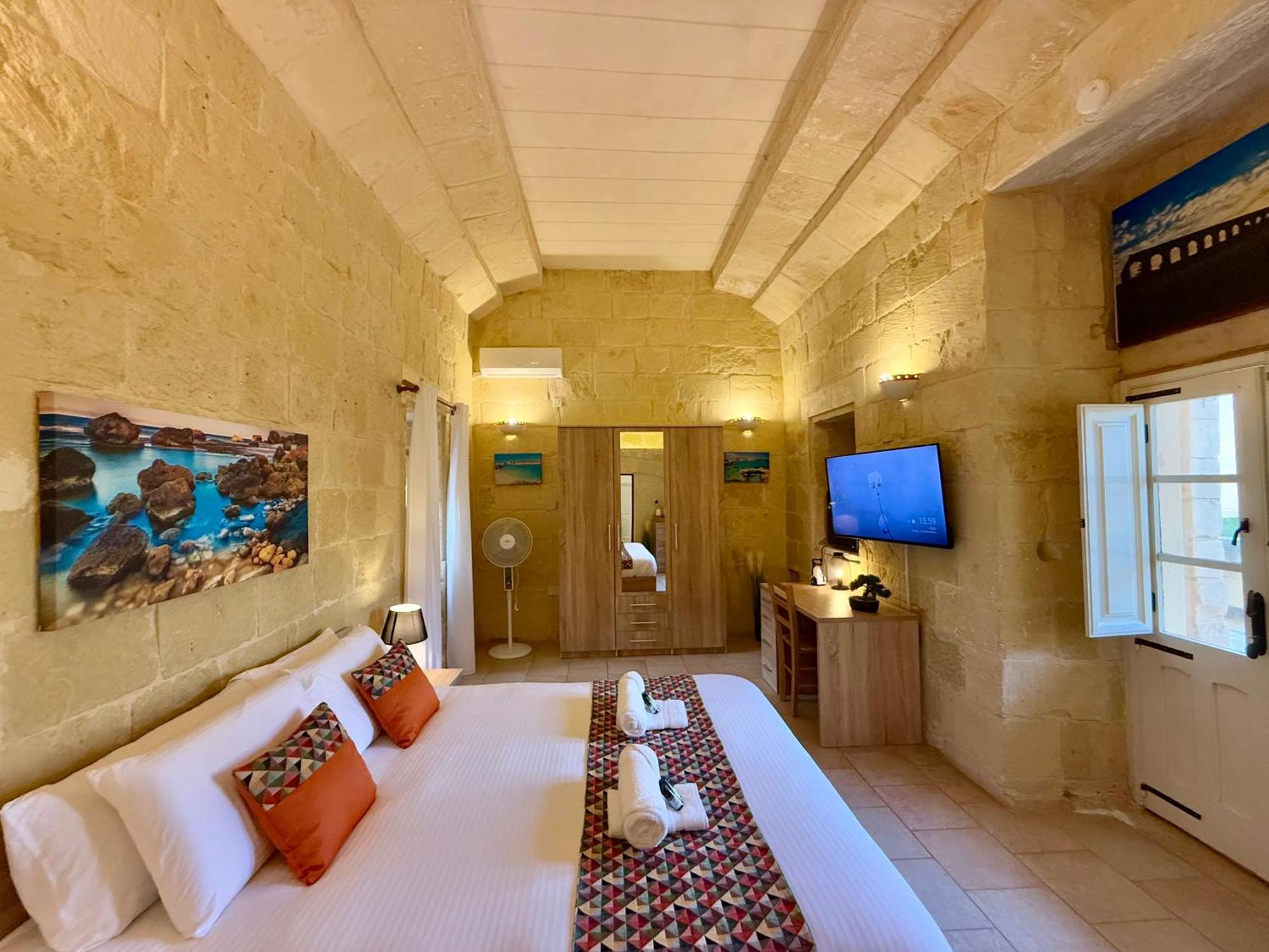Ta' Matmura B&B Għarb Extérieur photo