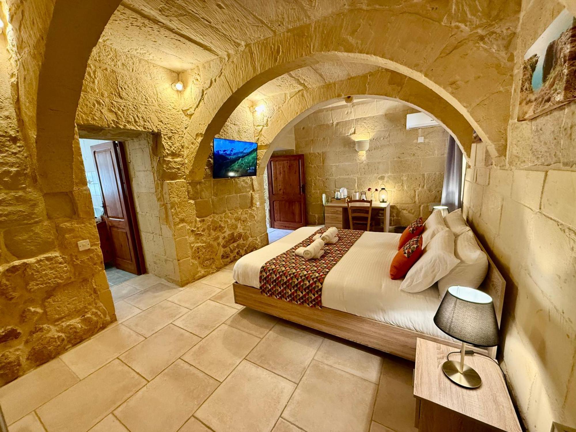 Ta' Matmura B&B Għarb Extérieur photo