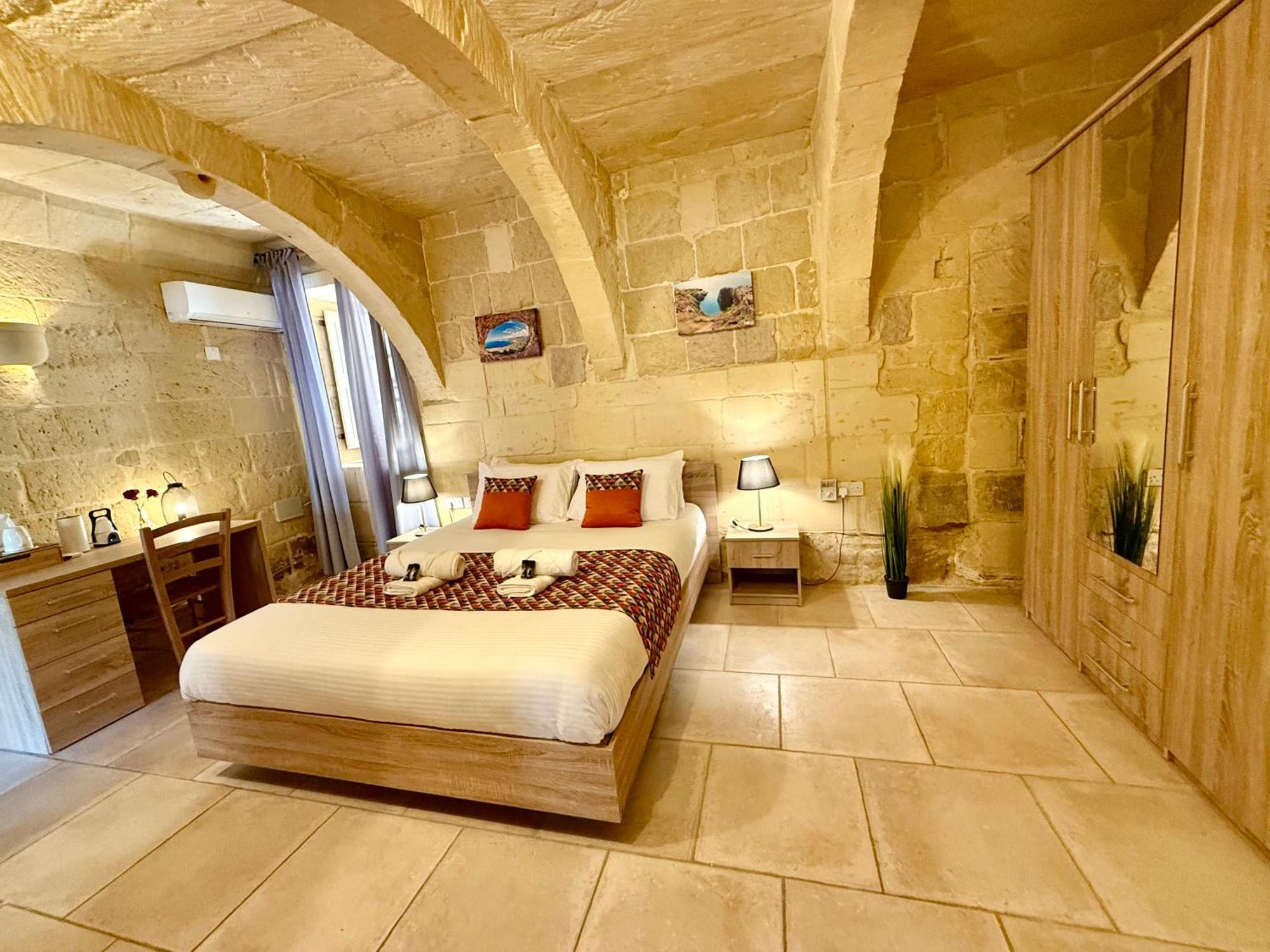 Ta' Matmura B&B Għarb Extérieur photo