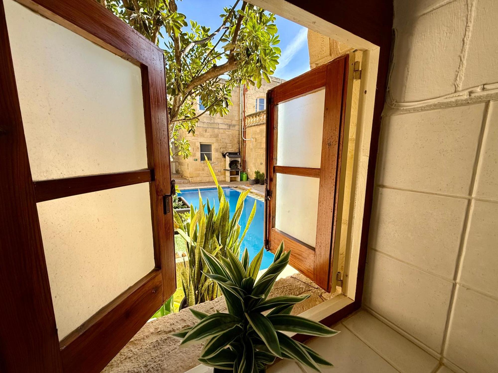 Ta' Matmura B&B Għarb Extérieur photo