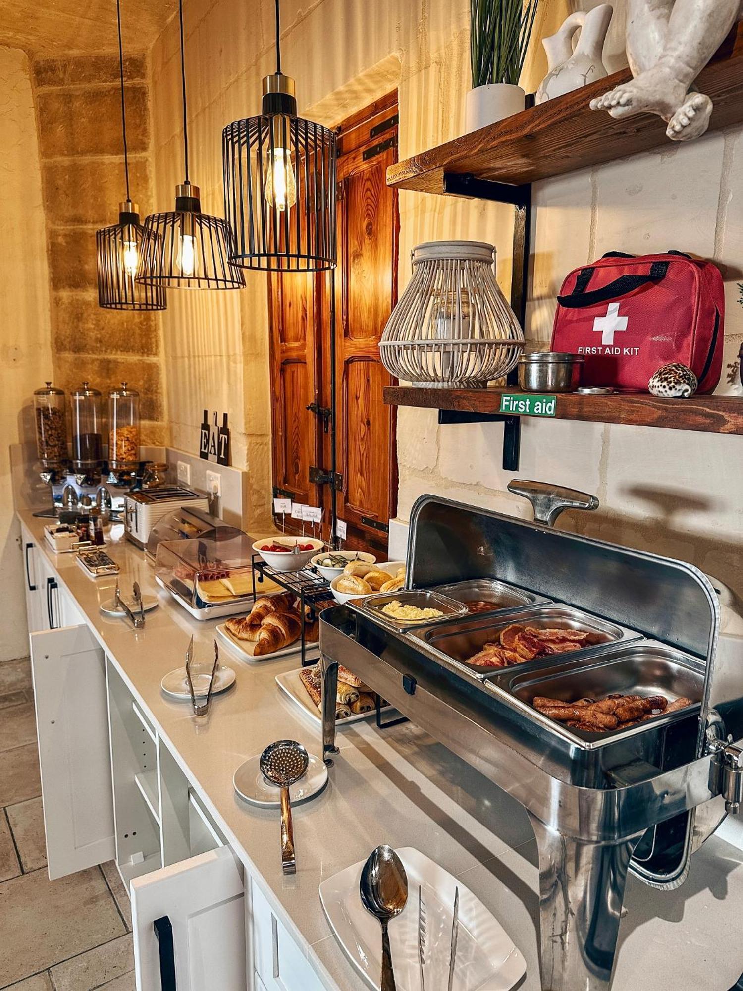 Ta' Matmura B&B Għarb Extérieur photo